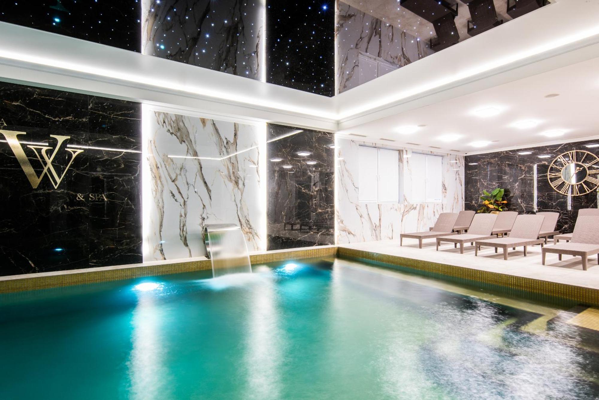 Villa Vis A Vis Тженсач Екстериор снимка